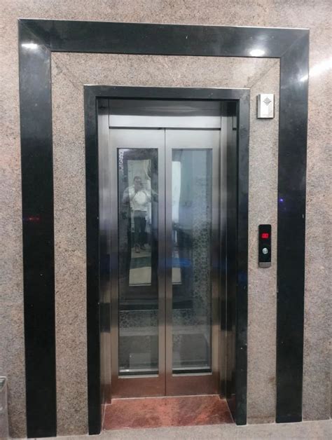 Polished Stainless Steel Automatic Passenger Elevator At Rs 300000