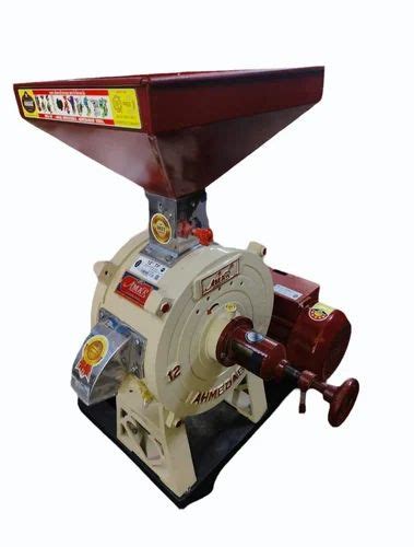 Semi Automatic 2 HP 12 INCH TP COMMERCIAL FLOUR MILL 30 To 40 KG