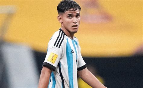 Quién es Dylan Gorosito el juvenil de Boca que firmó su primer