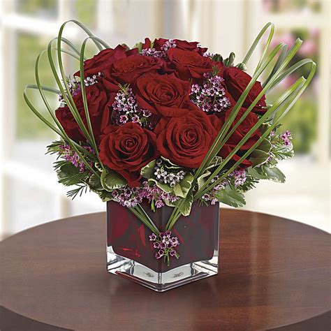 Telefloras Sweet Thoughts Bouquet With Red Roses A3561 Flower