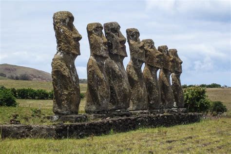 Easter Island: Why Are There Giant Statues on a Mysterious Pacific Island