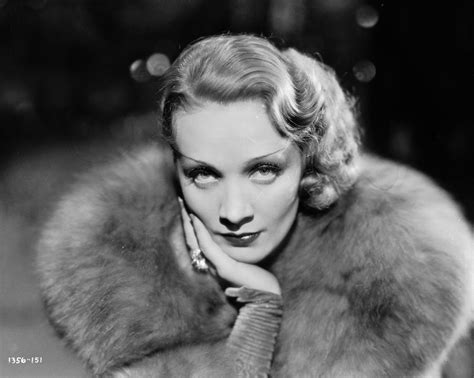 The Best Old Hollywood Beauty Hacks Marlene Dietrich Hollywood Fur