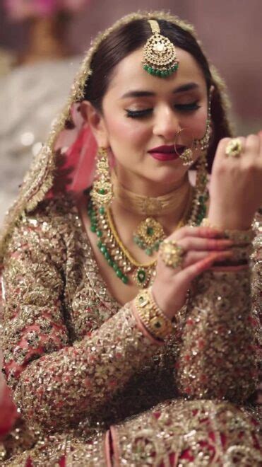 Tere Bin S Yumna Zaidi S Photos As Bride Go Viral