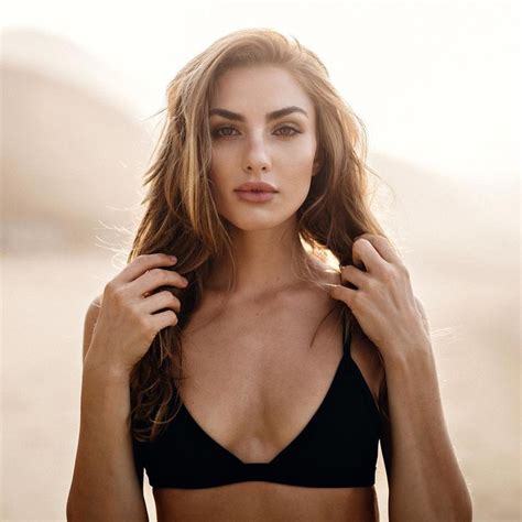 Hot Sexy Mackenzie Thomas Bikini Pics