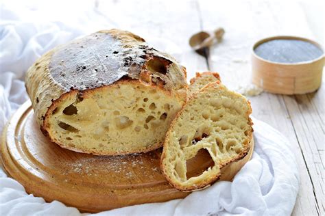 Pane Con Lievito Madre Ricetta Semplice Lapasticceramatta