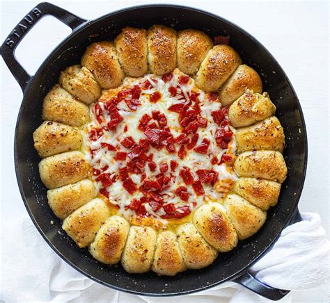 Garlic Bread Pizza Dip Recipe Kinastro