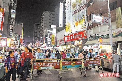 [新聞] 最爛夜市票選奪亞軍 六合夜市喊冤：被汙名化！ 看板gossiping Ptt網頁版