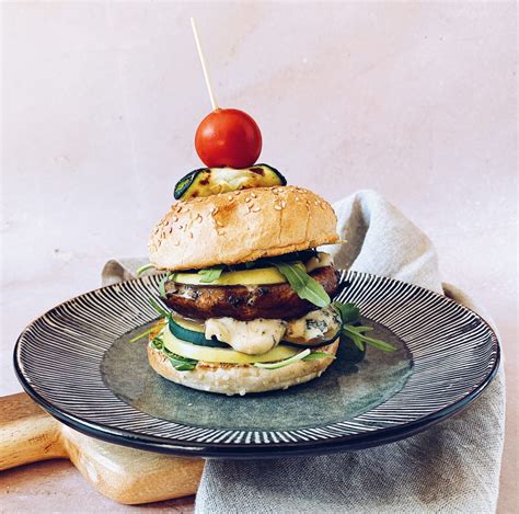 Portobelloburgers Met Blauwe Kaas En Truffelmayonaise Taste By Vivian