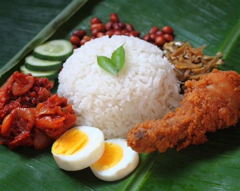 Best Nasi Lemak in Kuala Lumpur | Foodie Advice