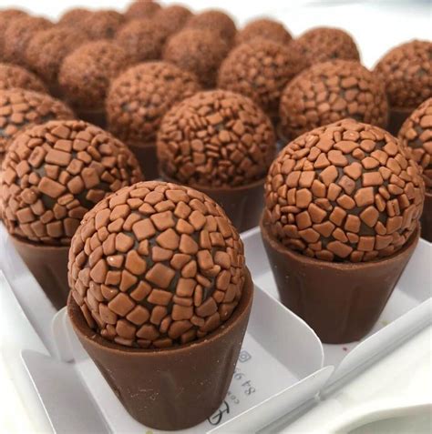 Como Fazer Brigadeiro Gourmet Para Vender Aprenda Aqui Receita