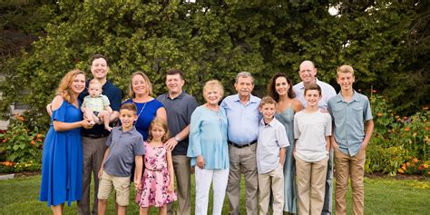 extended family photographer  burlington vt kristy dooley photography