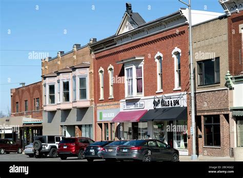 Marengo Illinois / 1885 Marengo Il George Garnsey 490 000 Old House Dreams Old House Dreams Old ...