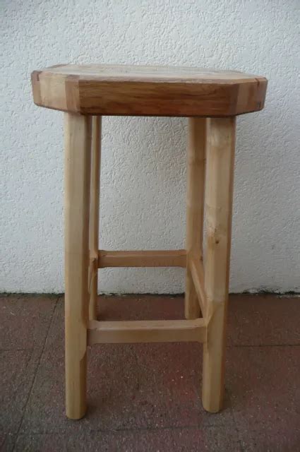 Tabouret De Bar Ou Sellette Ou Gueridon En Bois Brut Verni Eur