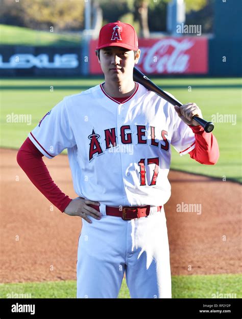 Shohei ohtani 2019 hi-res stock photography and images - Alamy