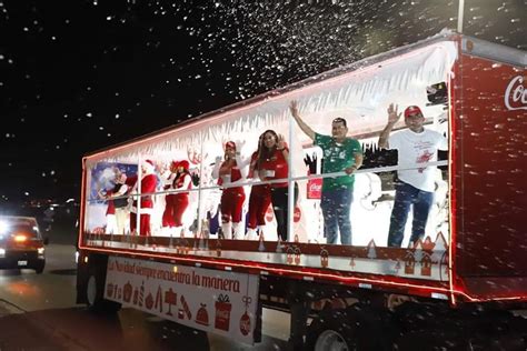 Disfrutaron más de 50 000 reynosenses Desfile Navideño 2022