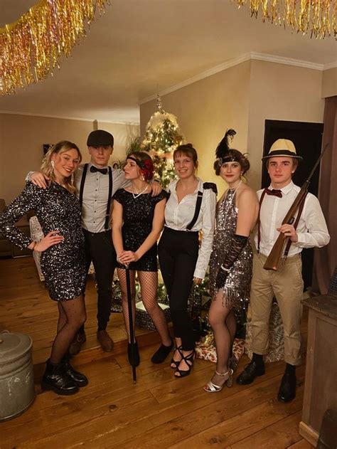 Mystery Gatsby Party Outfit Hollywood Theme Party Outfit Hollywood