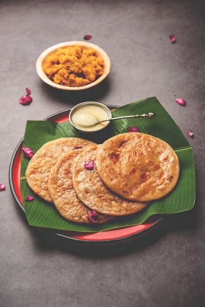 Premium Photo Puran Poli Puran Roti Holige Obbattu Or Bobbattlu Is