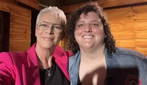 New Hot Sexy Ely Ruiz McMillan Bikini Pics