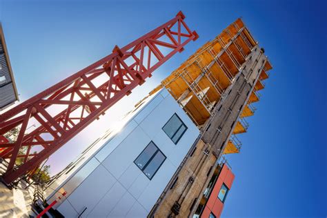 First-Ever Earthquake Simulation in a 10-Story Mass Timber Building | ArchDaily