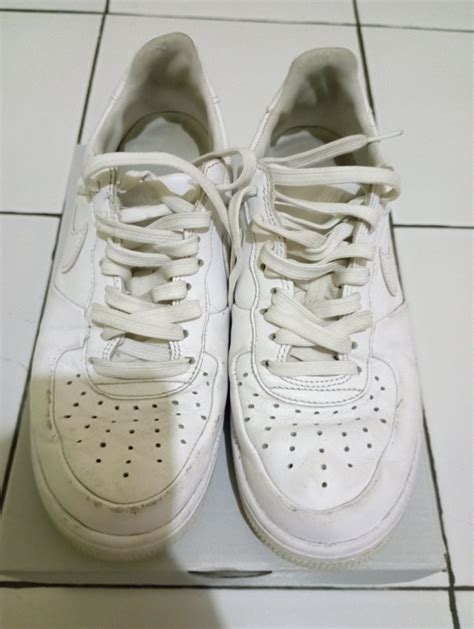 Nike Air Force Triple White Fesyen Pria Sepatu Sneakers Di Carousell