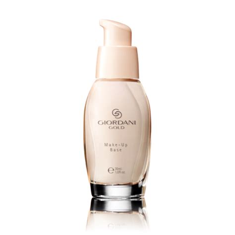 Основа под макияж Oriflame Giordani Gold Make-up Base Увлажняющая ...