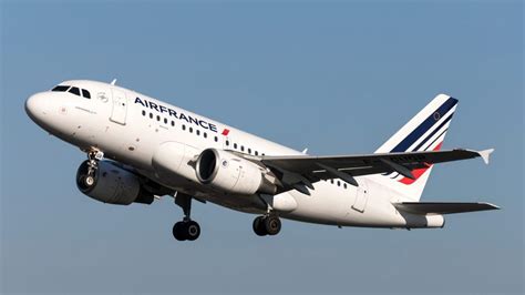 Prix des billets d avion vers lAlgérie loffensive dAir France et