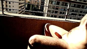 Tomando Sol En El Balc N Xvideos