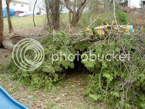 Survival & Emergency Preparedness: Backyard Bushcraft: Shelter Making