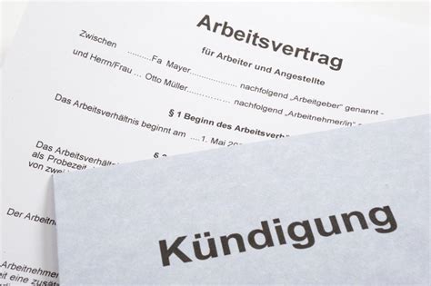 Kündigungsfrist Wie lange Sie noch arbeiten müssen