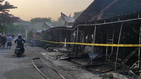 Pasar Barito Kudus Terbakar Kerugian Capai Miliaran Rupiah