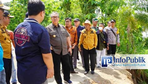 InfoPublik Pj Bupati Muara Enim Tinjau Jembatan Longsor Di Desa Kasai