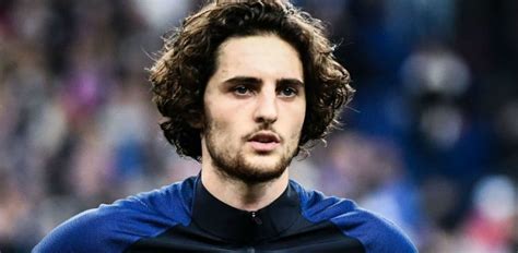 Rabiot Je Reste Un Joueur Français Sélectionnable