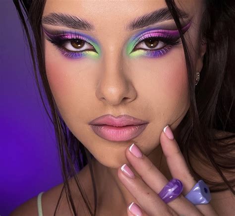 Pin By Tabitha Samples On Makeup In Exotic Makeup Creative Eye