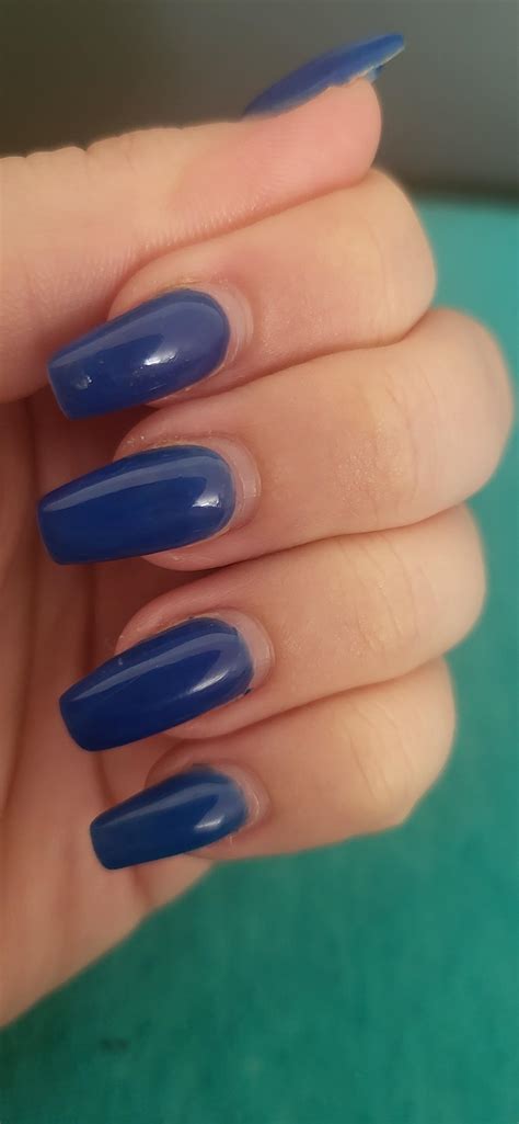 Is that normal after two weeks (acrylic nails) : r/Nails