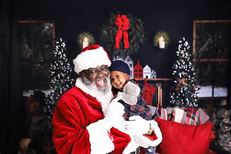 Selfies With Santa Event Happening At Picture Project Clt On December