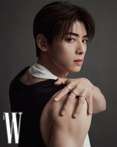 ส่องประวัติ ผลงาน ของ ชาอึนอู Cha Eun Woo