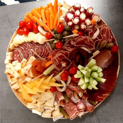 Plateau Charcuterie Fromage Crudités CHEZ MIMI