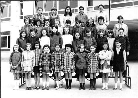 Photo De Classe Cm2 De 1968 Ecole Clos Dion Montereau Fault Yonne