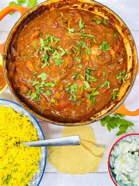 Lamb Balti Easy Lamb Curry Recipe Daisies And Pie