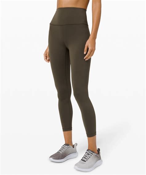 The 17 Best Squat-Proof Leggings for Your Next Workout | Who What Wear