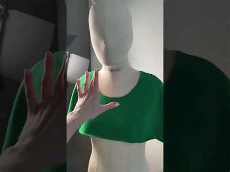 Как красиво оформить горловину свитшота из основного материала? - YouTube