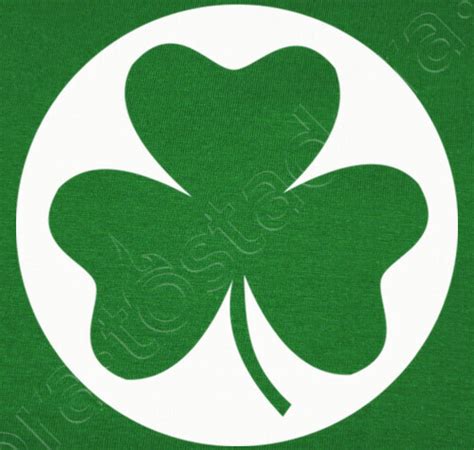 Camiseta trébol st día de San Patricio laTostadora