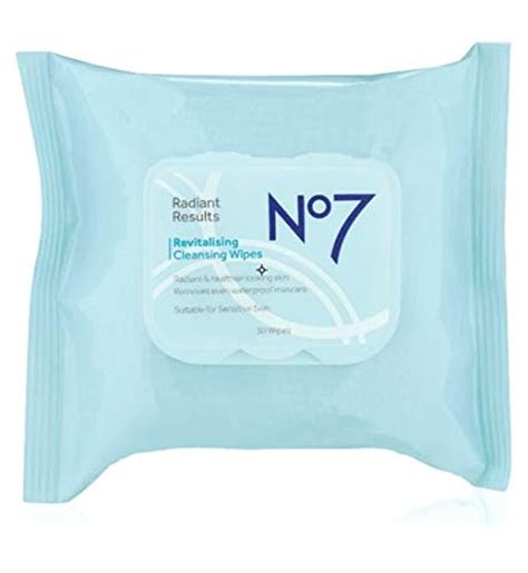 No7 Radiant Results Revitalising Cleansing Wipes 30 S Beauty And Personal Care