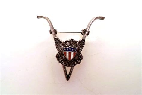 V For Victory Wwii Sterling Silver Brooch Enamel Shield On Eagle