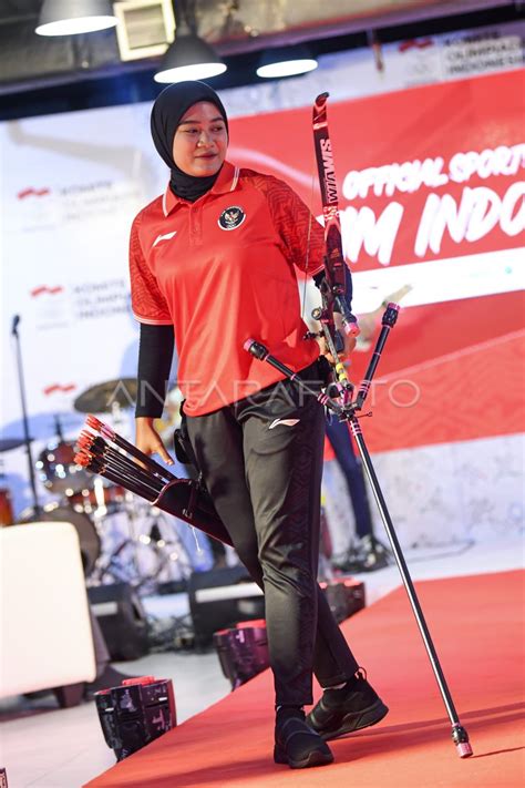 Seragam Atlet Indonesia Untuk Asian Games ANTARA Foto