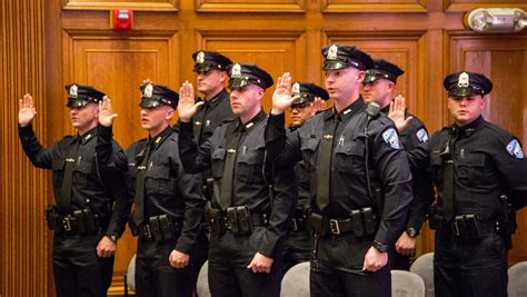 Worcester Police Welcome Eight New Recruits