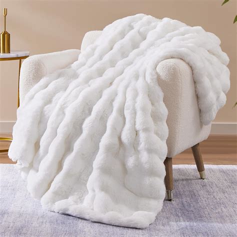 Cozybloom Luxury Soft Faux Fur Throw Blanket For Couch Decorative Cozy