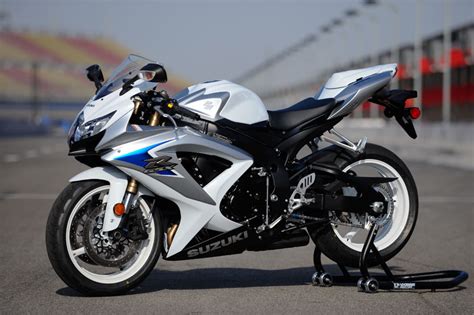 Bike Wallpapers Suzuki Gsx R