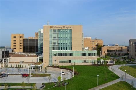 New $190M Patient Tower, Ellis Fischel Cancer Center Earns LEED Gold ...