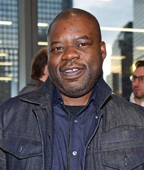 MVVO ART IS BRINGING CONTEMPORARY ART TO NEW YORK CITY STREETS